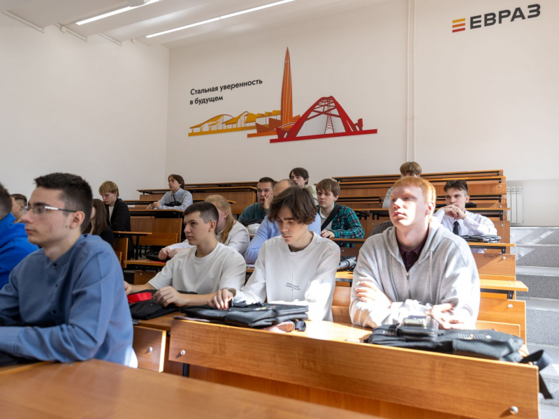 pic. При поддержке ЕВРАЗа в НТИ УрФУ открылась современная лаборатория